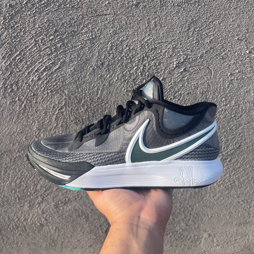 Kyrie 5s
